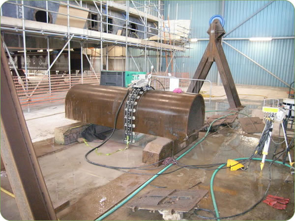 Cold cutting metalwork at Peel Ports using jet blasting